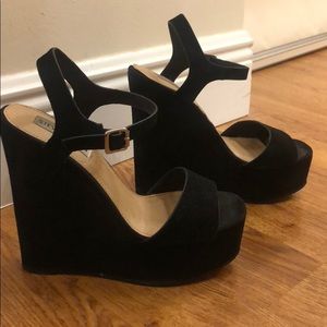 Steve Madden Wedges